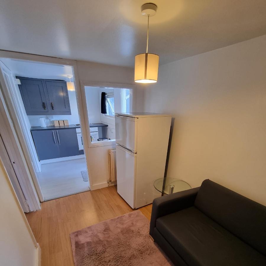 Cosey Studio Ground Floor Lägenhet Enfield Exteriör bild